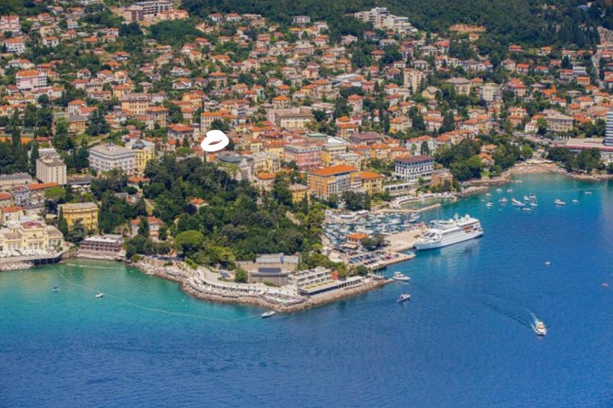Retro Opatija Center Apartments Exteriér fotografie