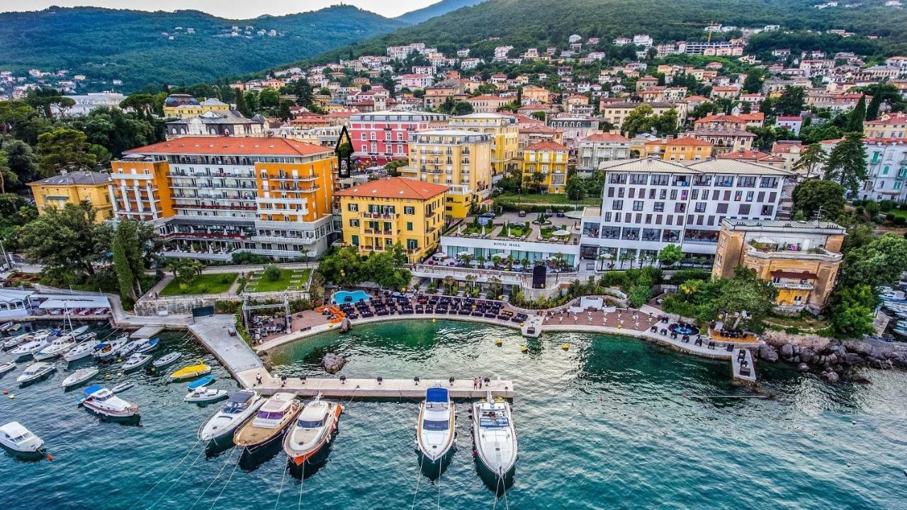 Retro Opatija Center Apartments Exteriér fotografie